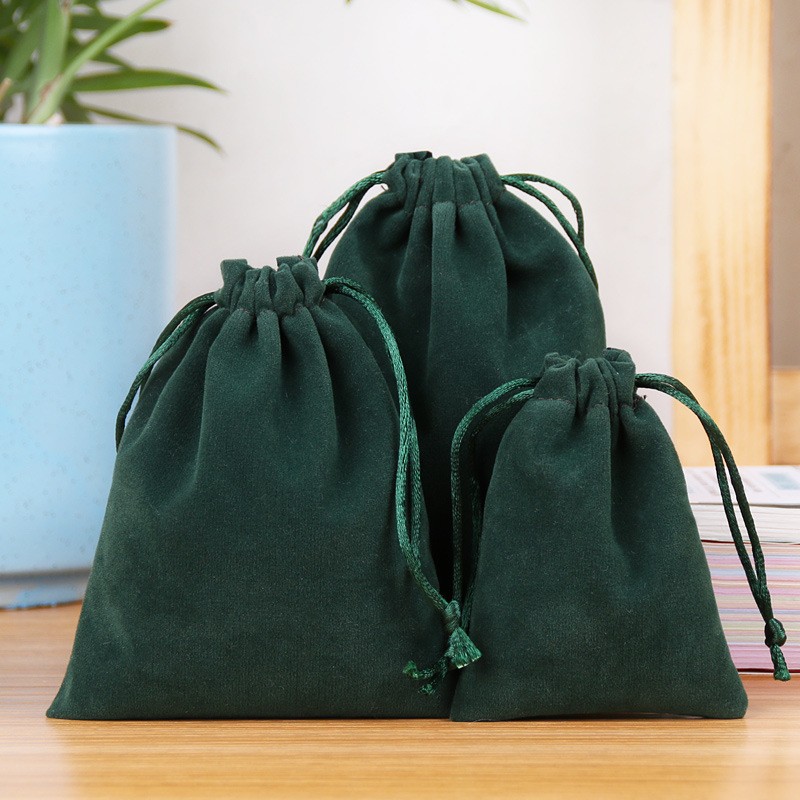 Velvet Drawstring Bags 170x230mm Dark Green - 50/Pack - dimensions