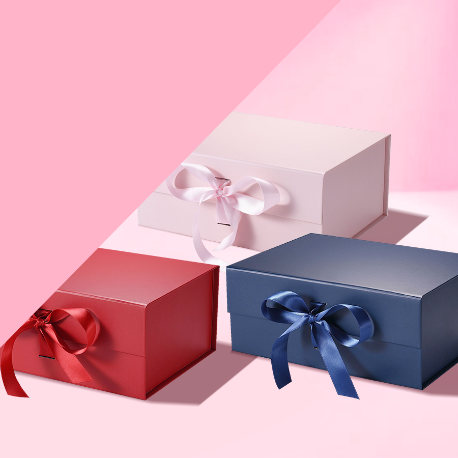 Magnetic Lid Gift Boxes